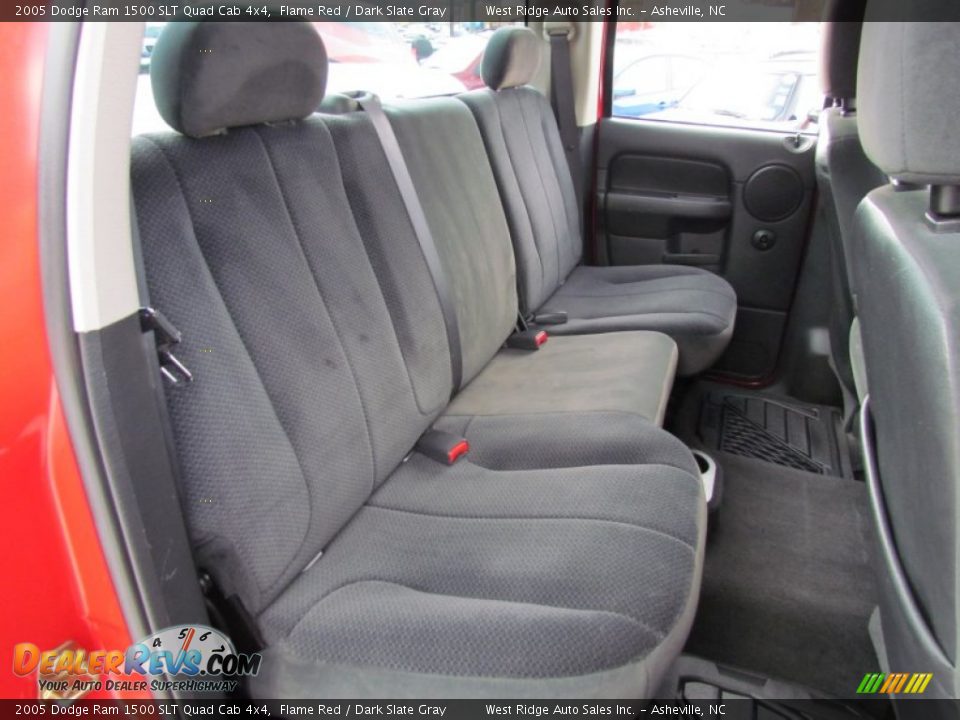 2005 Dodge Ram 1500 SLT Quad Cab 4x4 Flame Red / Dark Slate Gray Photo #13