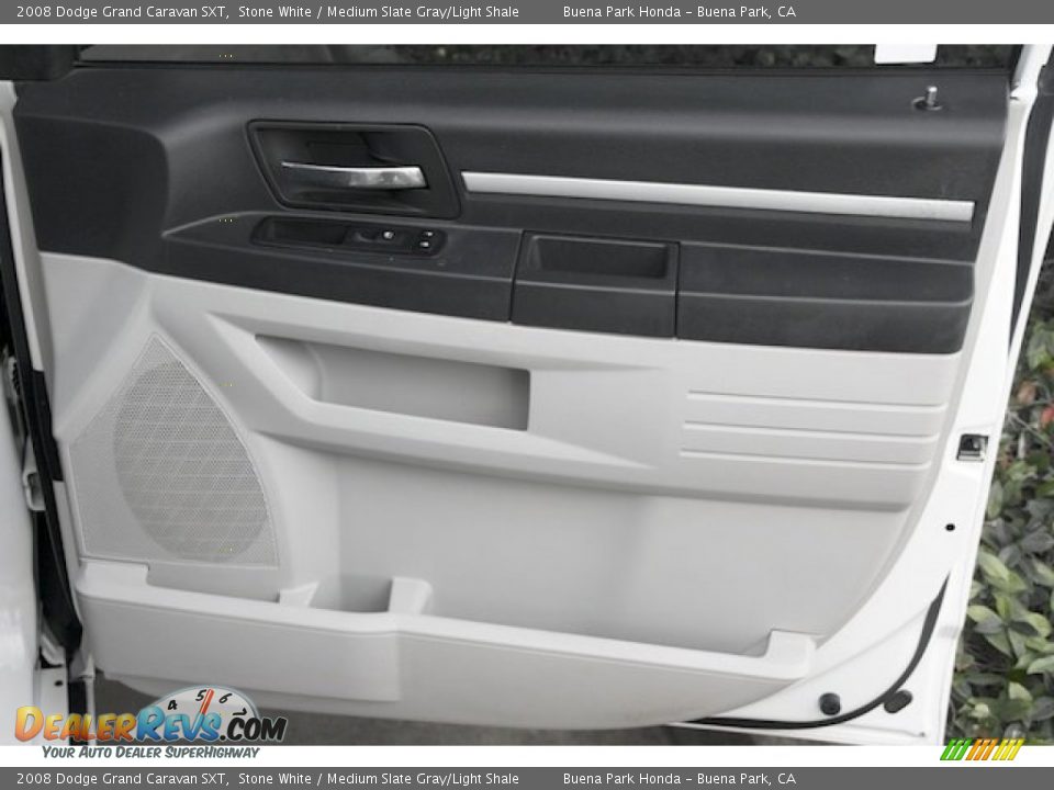 2008 Dodge Grand Caravan SXT Stone White / Medium Slate Gray/Light Shale Photo #30
