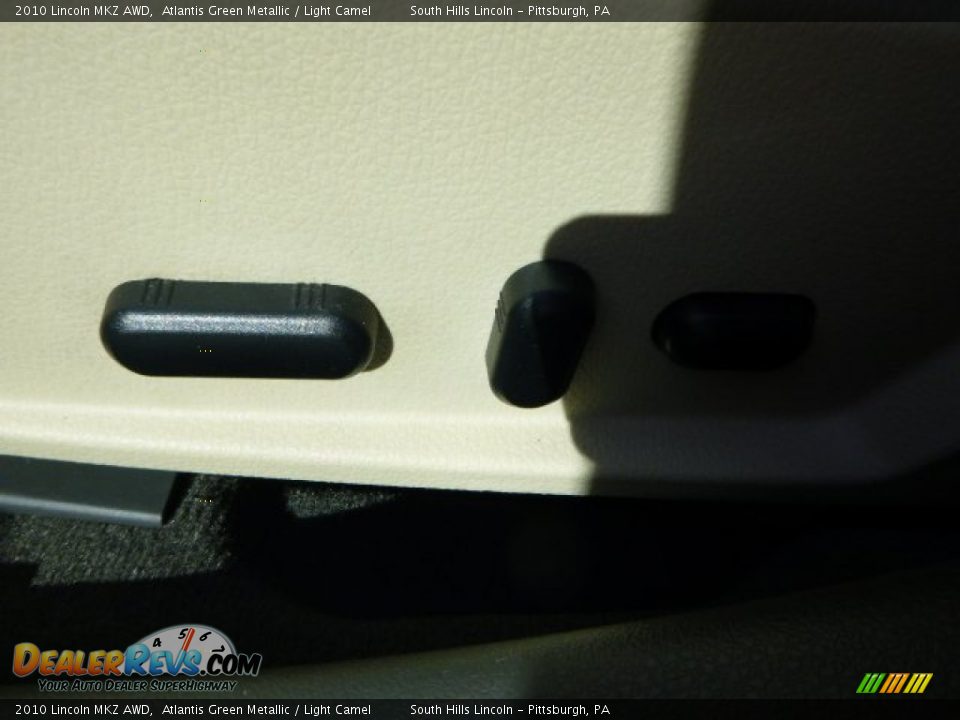 2010 Lincoln MKZ AWD Atlantis Green Metallic / Light Camel Photo #19