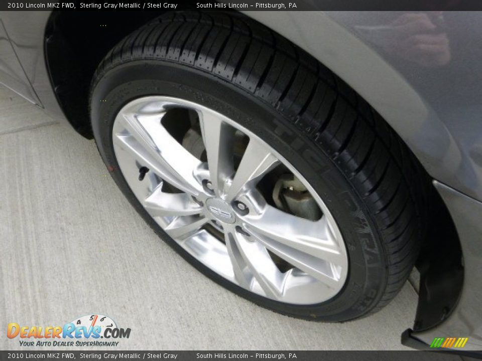 2010 Lincoln MKZ FWD Sterling Gray Metallic / Steel Gray Photo #9
