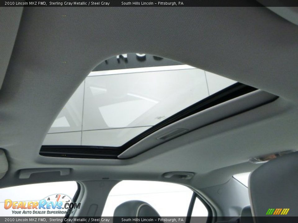 2010 Lincoln MKZ FWD Sterling Gray Metallic / Steel Gray Photo #18