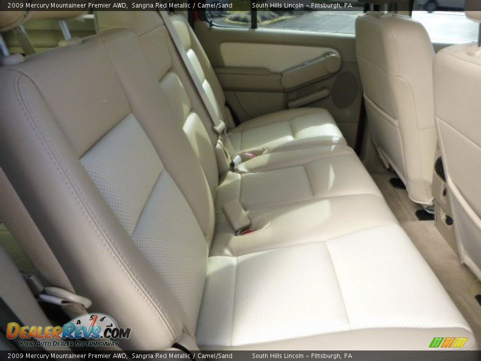 Rear Seat of 2009 Mercury Mountaineer Premier AWD Photo #13