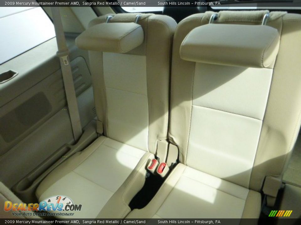 Rear Seat of 2009 Mercury Mountaineer Premier AWD Photo #19