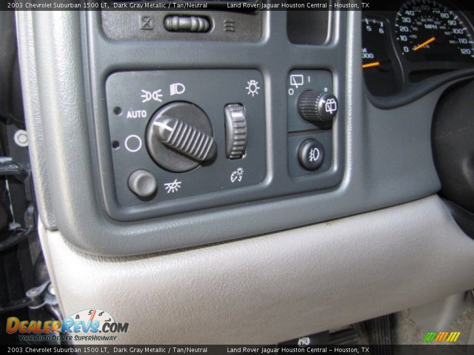2003 Chevrolet Suburban 1500 LT Dark Gray Metallic / Tan/Neutral Photo #32