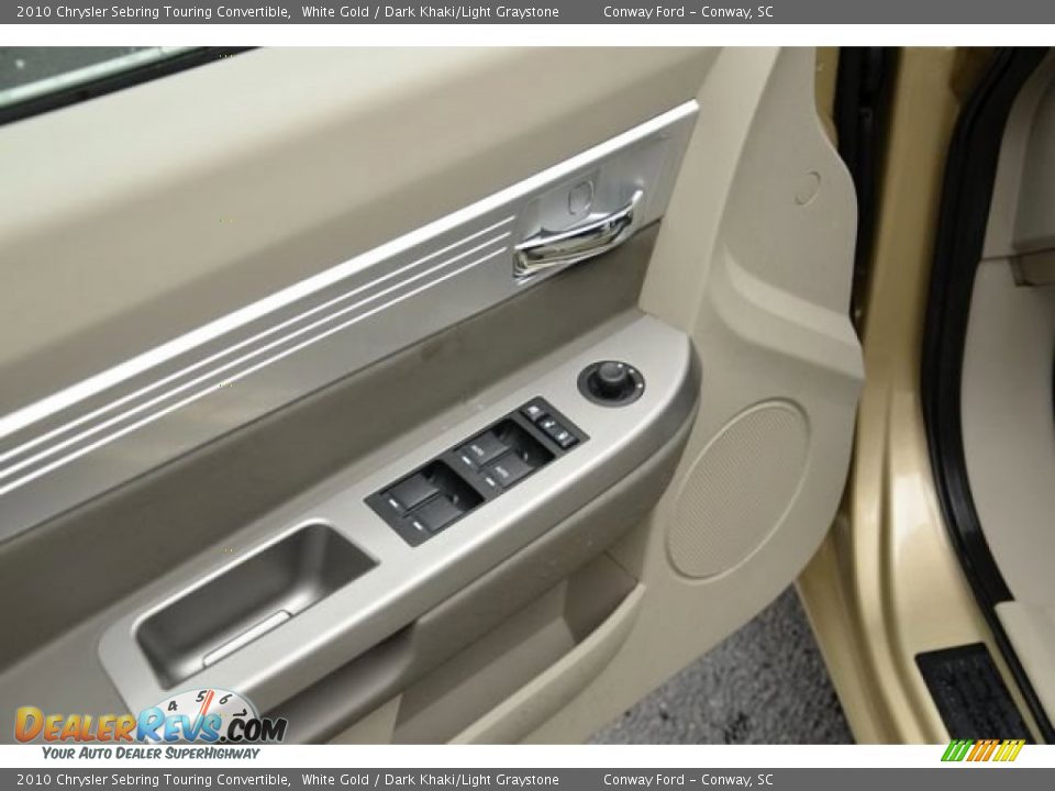 Controls of 2010 Chrysler Sebring Touring Convertible Photo #19