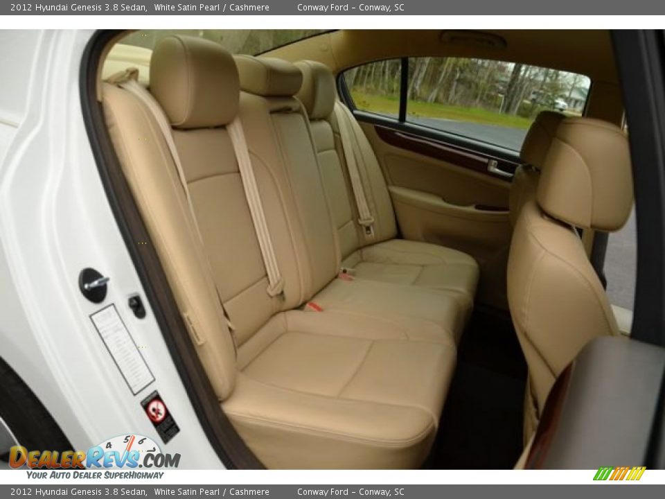 2012 Hyundai Genesis 3.8 Sedan White Satin Pearl / Cashmere Photo #16