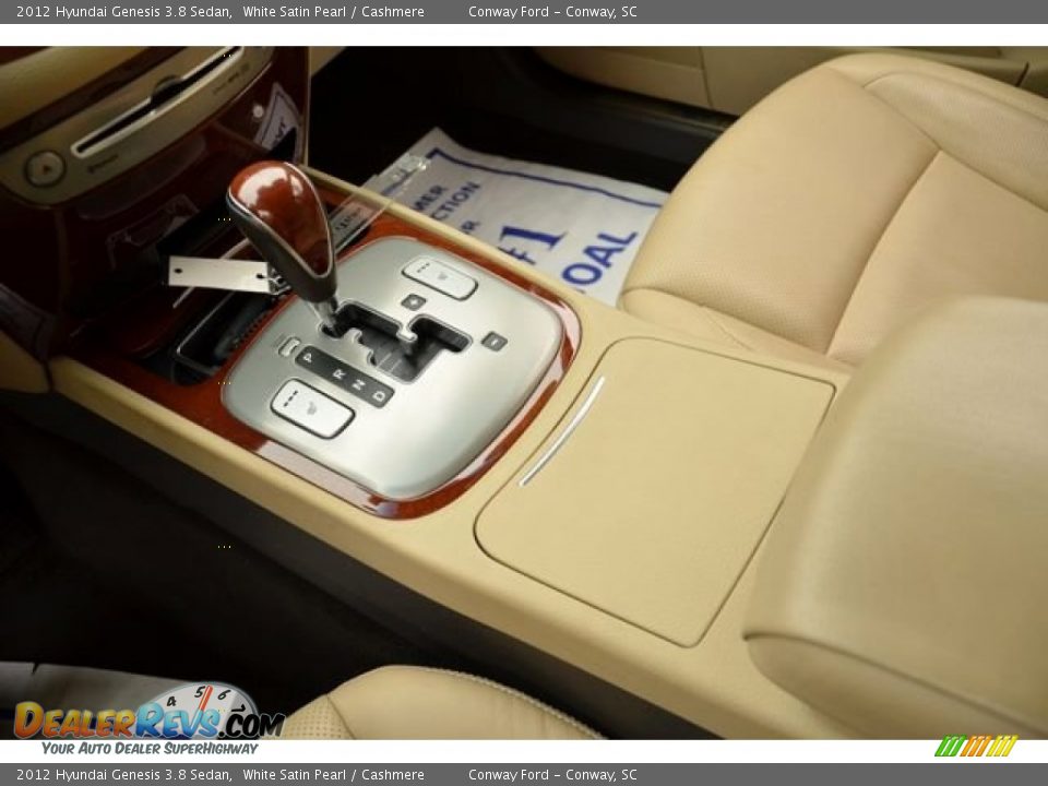 2012 Hyundai Genesis 3.8 Sedan White Satin Pearl / Cashmere Photo #29