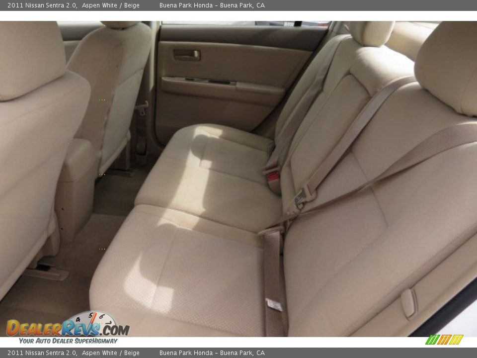 2011 Nissan Sentra 2.0 Aspen White / Beige Photo #5