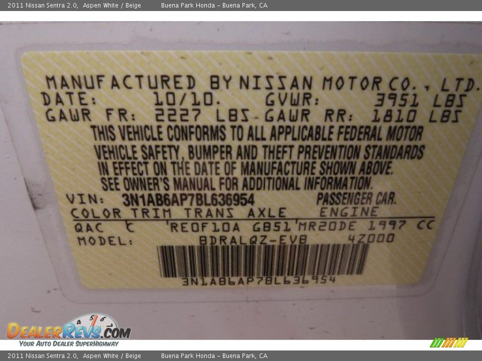 2011 Nissan Sentra 2.0 Aspen White / Beige Photo #9
