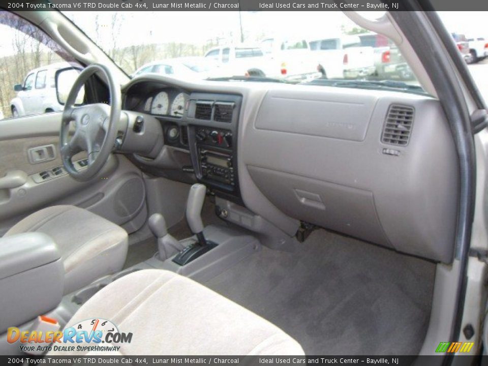 2004 Toyota Tacoma V6 TRD Double Cab 4x4 Lunar Mist Metallic / Charcoal Photo #8