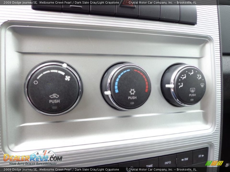 2009 Dodge Journey SE Melbourne Green Pearl / Dark Slate Gray/Light Graystone Photo #21
