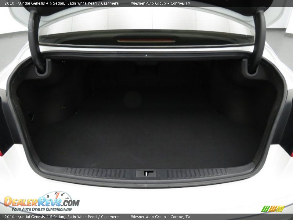 2010 Hyundai Genesis 4.6 Sedan Satin White Pearl / Cashmere Photo #9