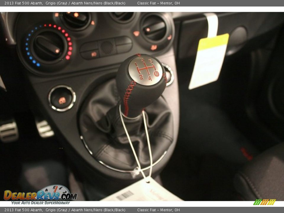 2013 Fiat 500 Abarth Shifter Photo #19