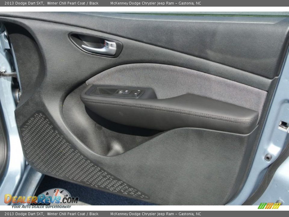 2013 Dodge Dart SXT Winter Chill Pearl Coat / Black Photo #17