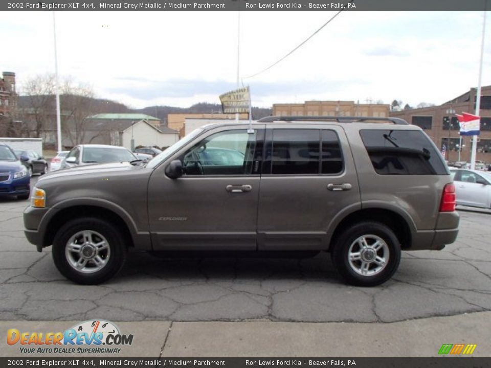2002 Ford Explorer XLT 4x4 Mineral Grey Metallic / Medium Parchment Photo #5