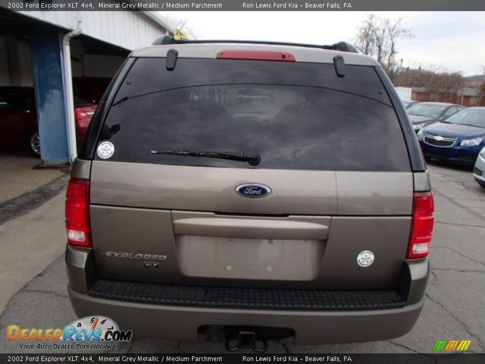 2002 Ford Explorer XLT 4x4 Mineral Grey Metallic / Medium Parchment Photo #7
