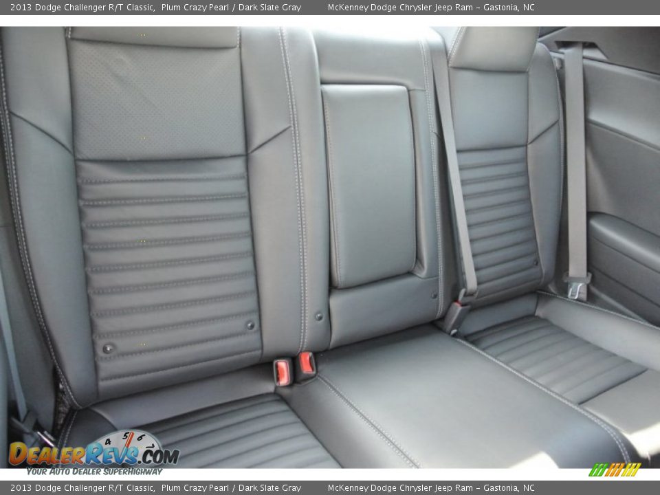 2013 Dodge Challenger R/T Classic Plum Crazy Pearl / Dark Slate Gray Photo #17