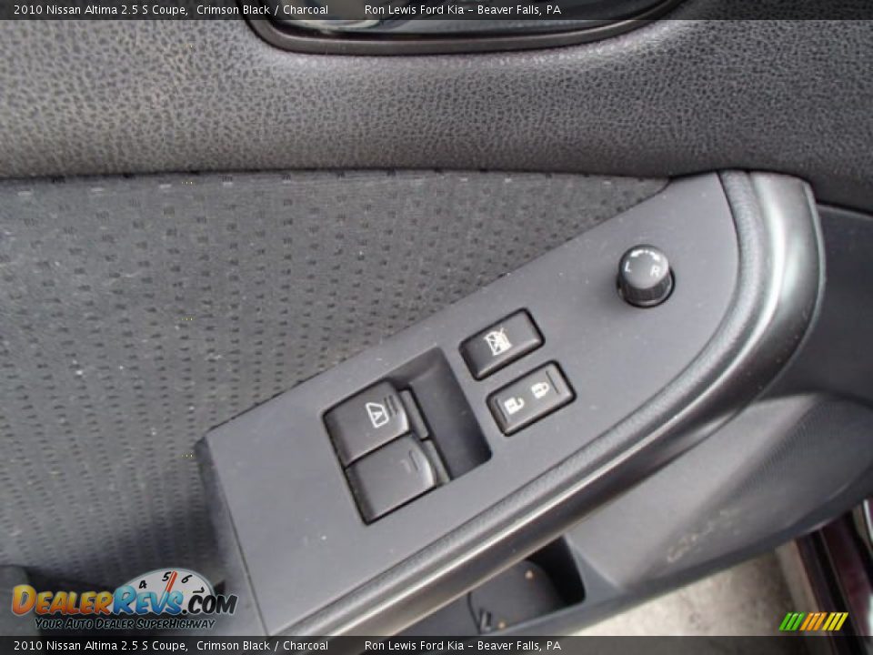 2010 Nissan Altima 2.5 S Coupe Crimson Black / Charcoal Photo #14