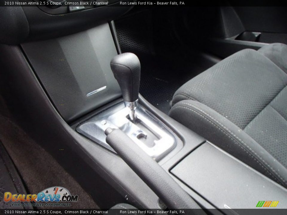 2010 Nissan Altima 2.5 S Coupe Crimson Black / Charcoal Photo #16