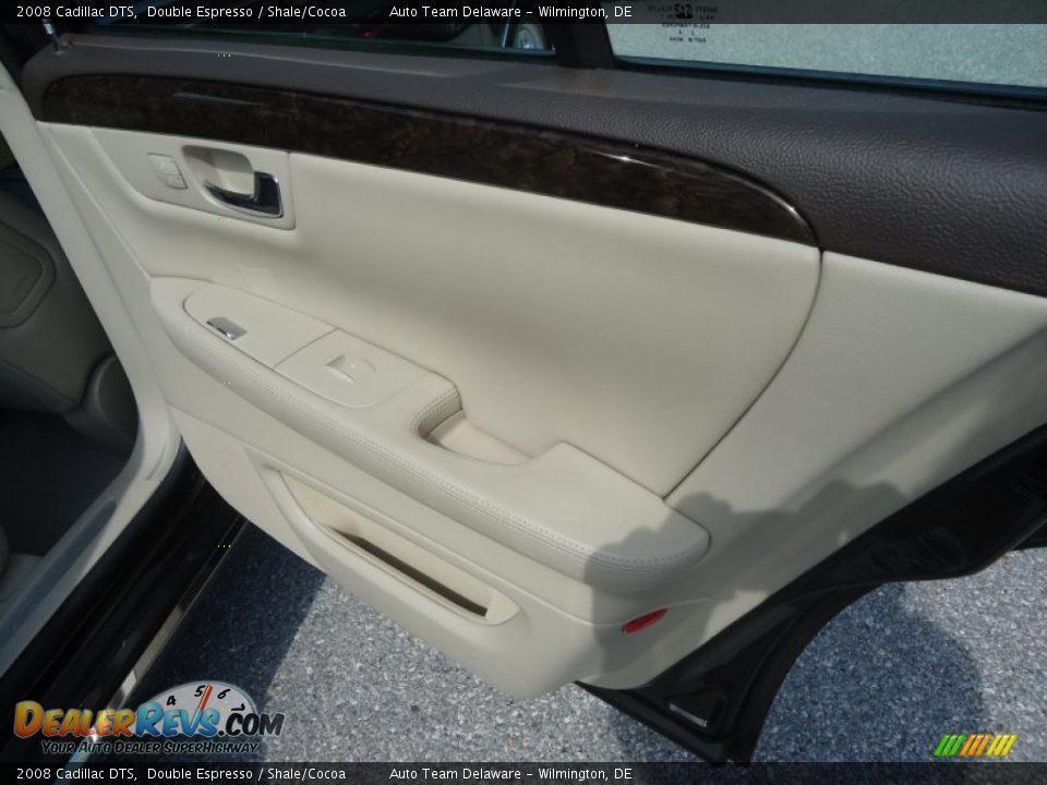 2008 Cadillac DTS Double Espresso / Shale/Cocoa Photo #21