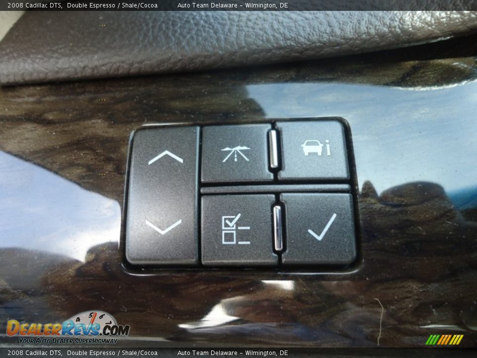 2008 Cadillac DTS Double Espresso / Shale/Cocoa Photo #26
