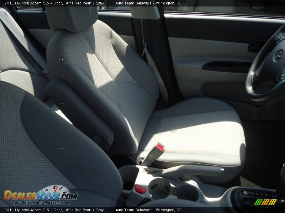 2011 Hyundai Accent GLS 4 Door Wine Red Pearl / Gray Photo #14