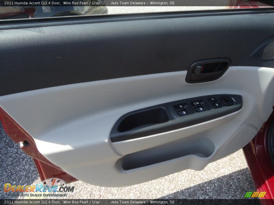 2011 Hyundai Accent GLS 4 Door Wine Red Pearl / Gray Photo #18