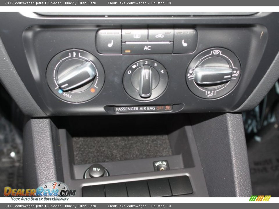 2012 Volkswagen Jetta TDI Sedan Black / Titan Black Photo #19