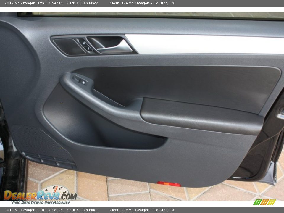 2012 Volkswagen Jetta TDI Sedan Black / Titan Black Photo #32