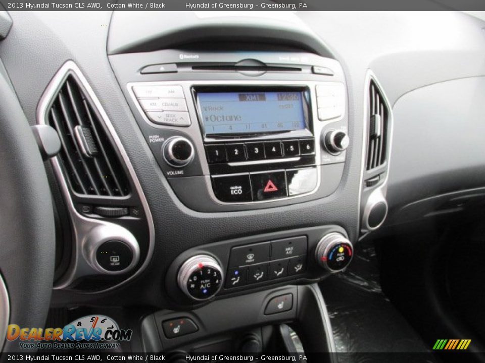 2013 Hyundai Tucson GLS AWD Cotton White / Black Photo #7