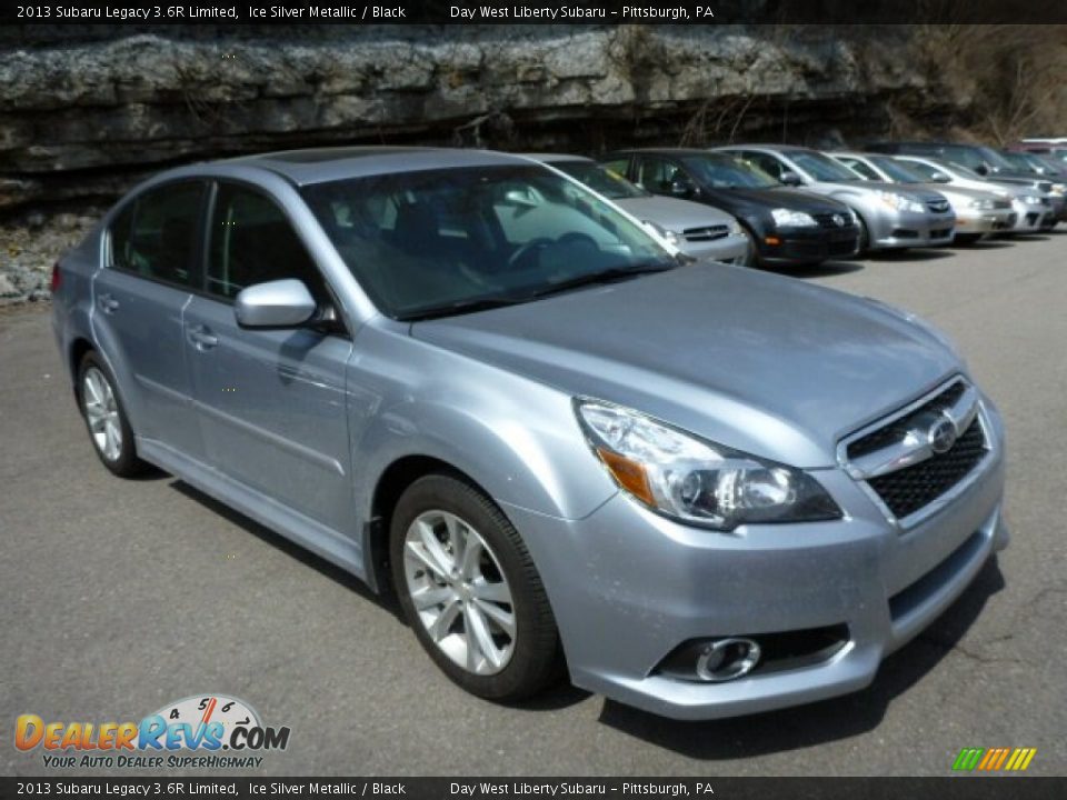 Front 3/4 View of 2013 Subaru Legacy 3.6R Limited Photo #6