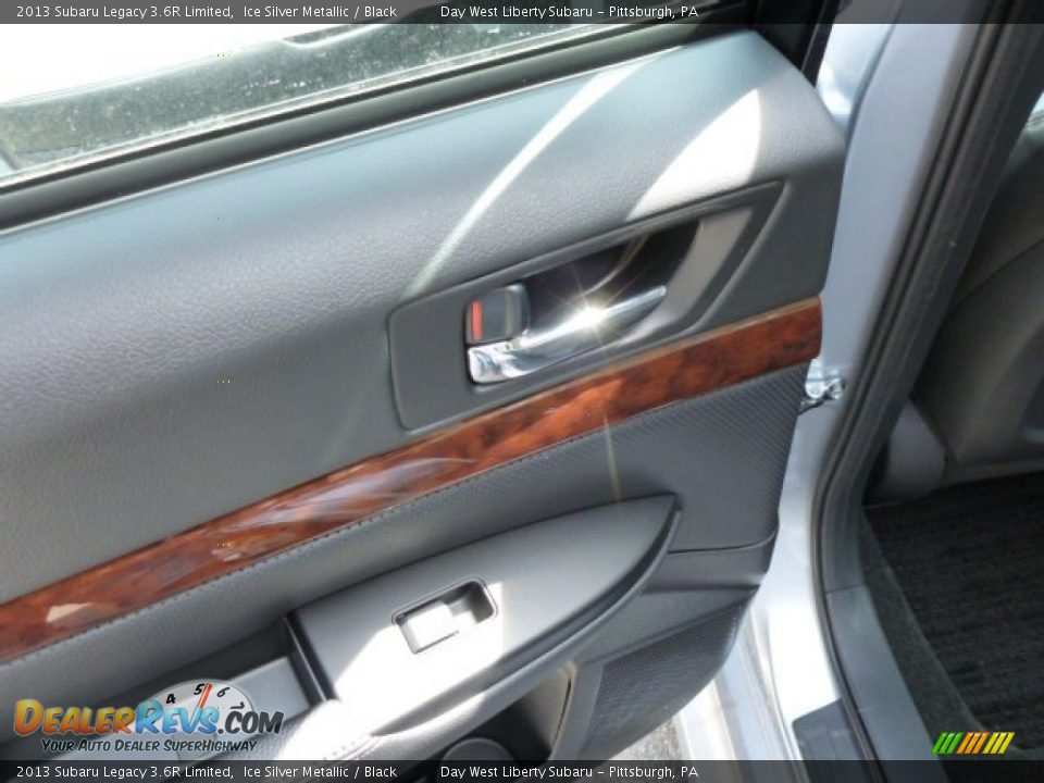 2013 Subaru Legacy 3.6R Limited Ice Silver Metallic / Black Photo #12