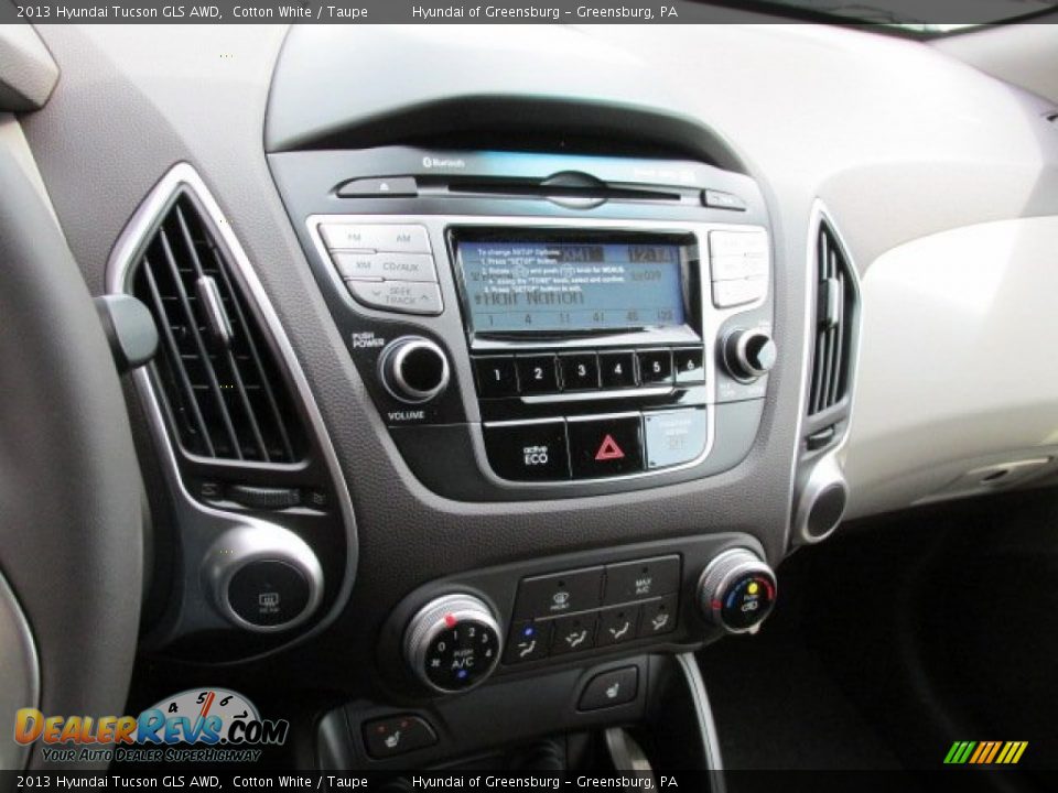 2013 Hyundai Tucson GLS AWD Cotton White / Taupe Photo #8