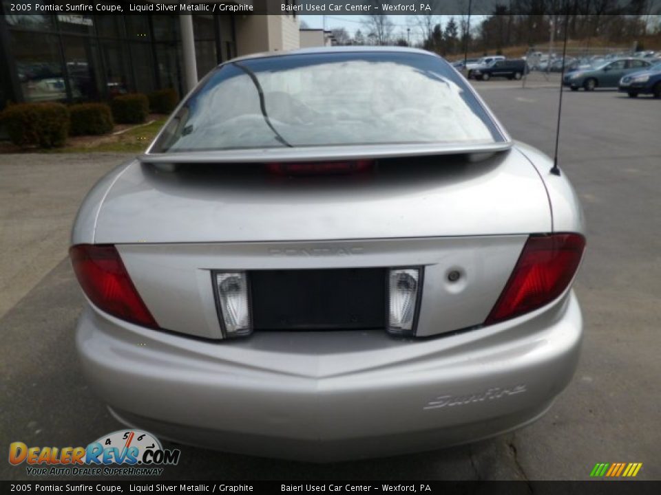 2005 Pontiac Sunfire Coupe Liquid Silver Metallic / Graphite Photo #6
