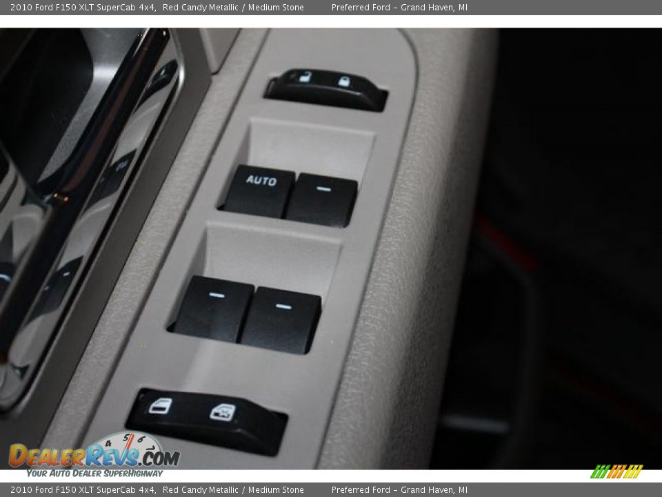 2010 Ford F150 XLT SuperCab 4x4 Red Candy Metallic / Medium Stone Photo #34