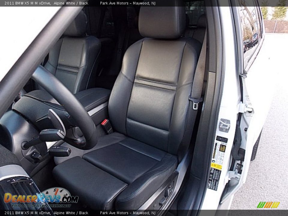 Front Seat of 2011 BMW X5 M M xDrive Photo #10