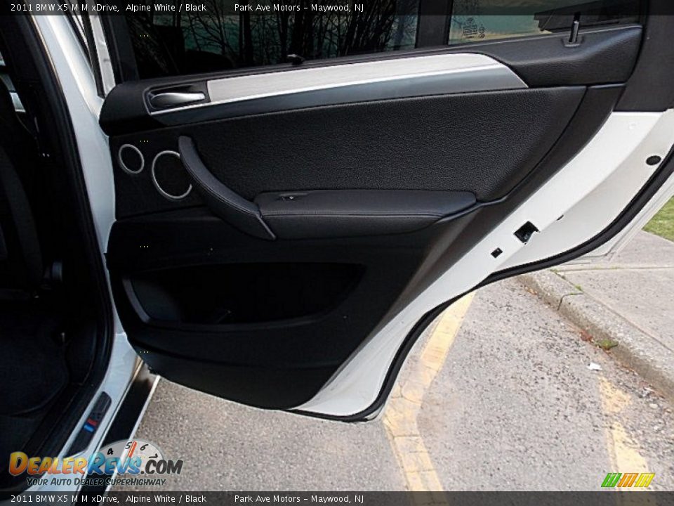 2011 BMW X5 M M xDrive Alpine White / Black Photo #21