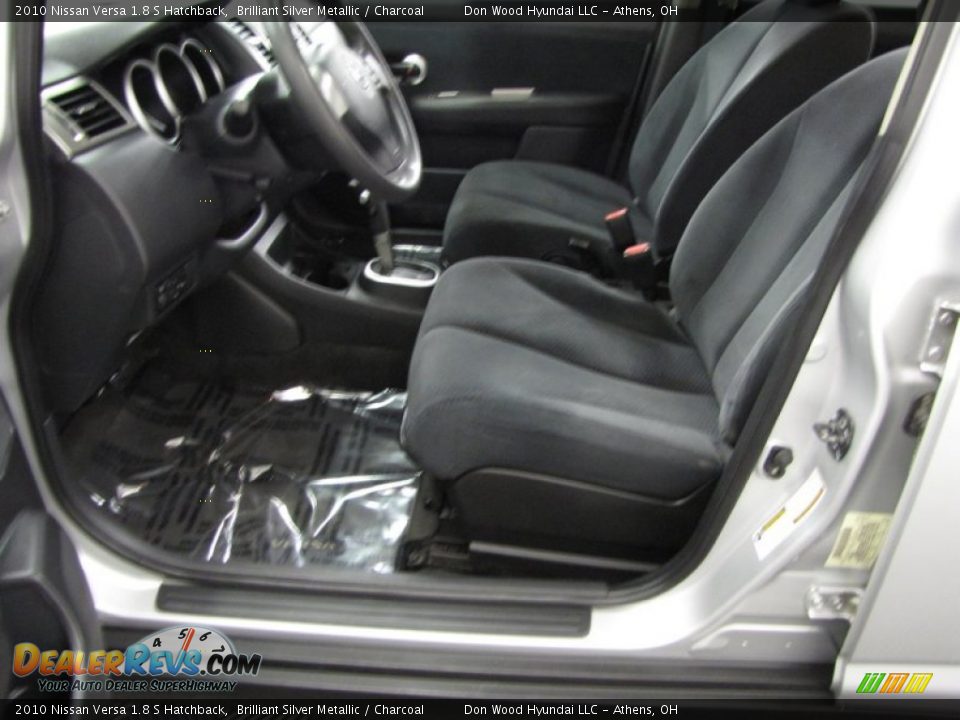 2010 Nissan Versa 1.8 S Hatchback Brilliant Silver Metallic / Charcoal Photo #6