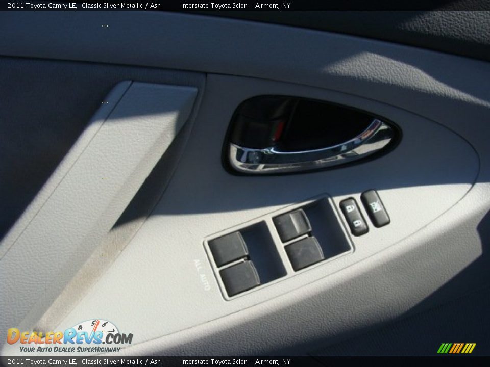 2011 Toyota Camry LE Classic Silver Metallic / Ash Photo #8