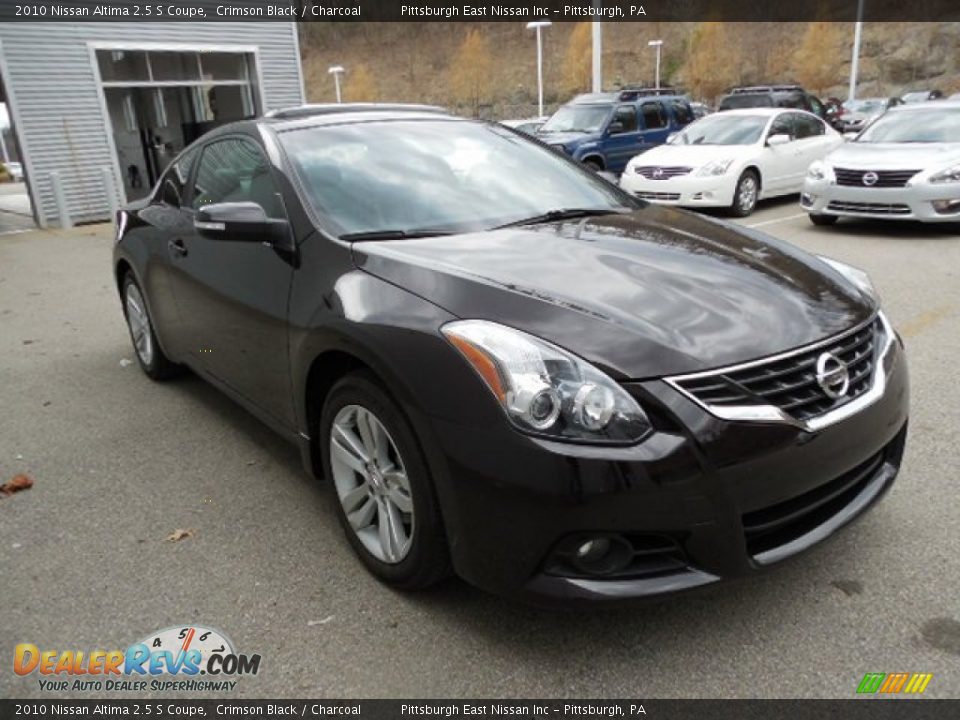 2010 Nissan Altima 2.5 S Coupe Crimson Black / Charcoal Photo #5