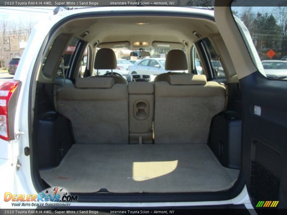 2010 Toyota RAV4 I4 4WD Super White / Sand Beige Photo #16