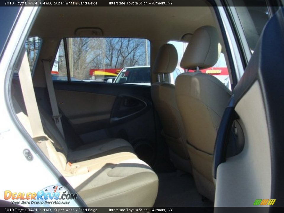2010 Toyota RAV4 I4 4WD Super White / Sand Beige Photo #17