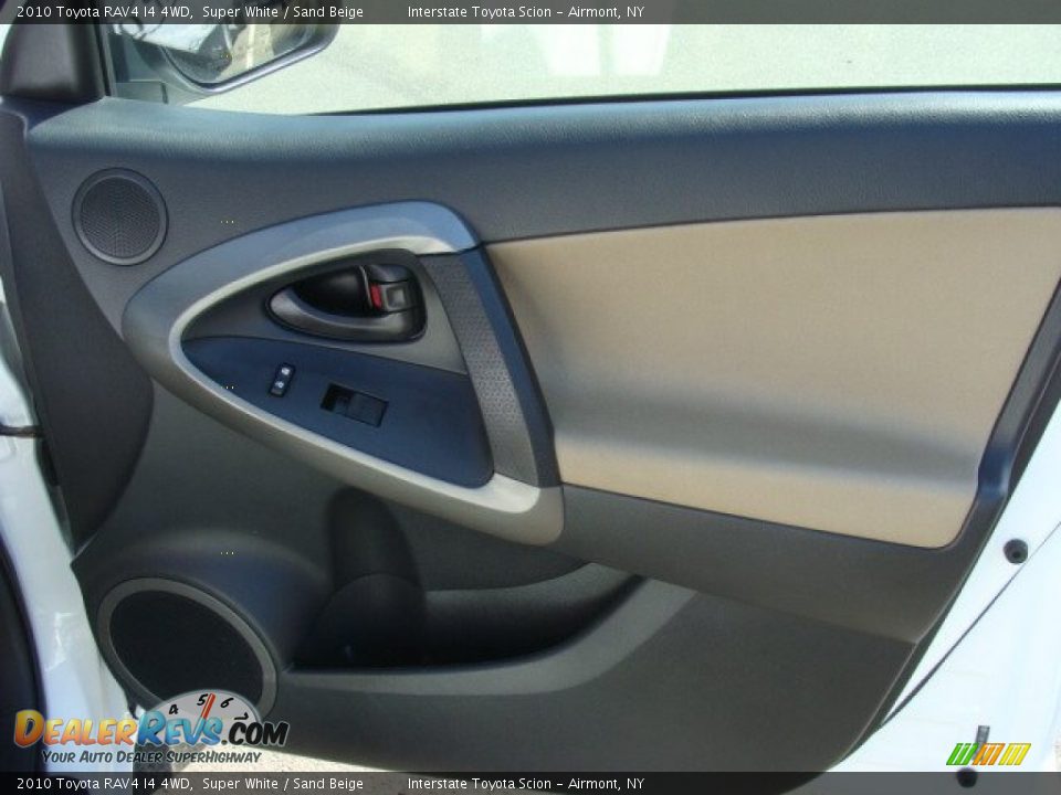 2010 Toyota RAV4 I4 4WD Super White / Sand Beige Photo #18