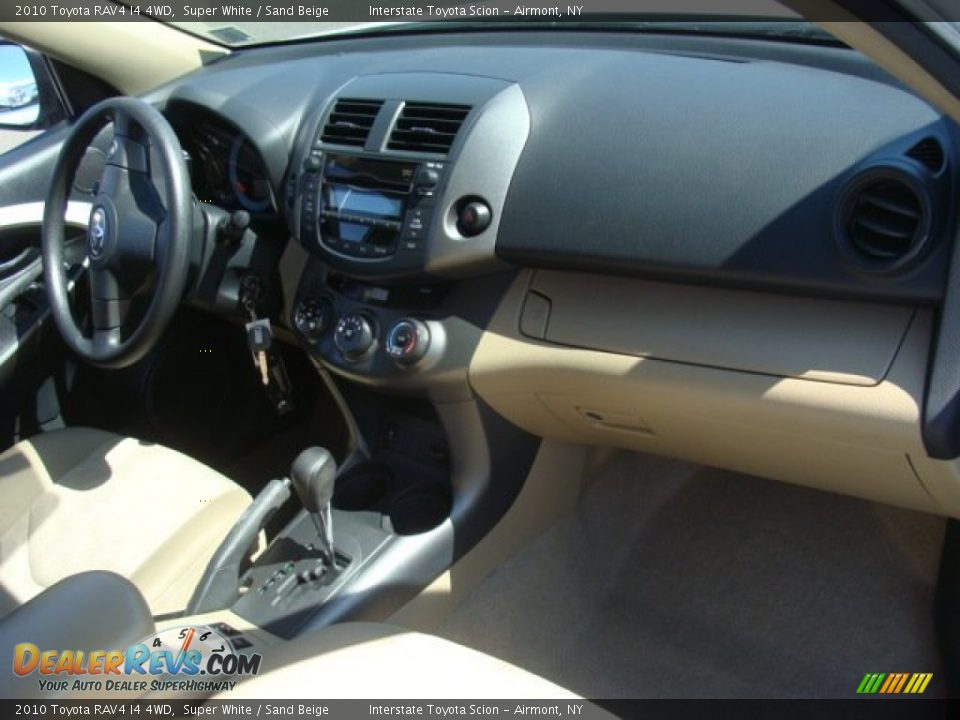2010 Toyota RAV4 I4 4WD Super White / Sand Beige Photo #19