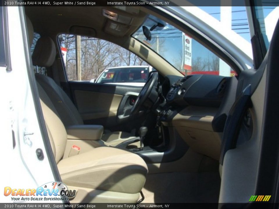 2010 Toyota RAV4 I4 4WD Super White / Sand Beige Photo #20