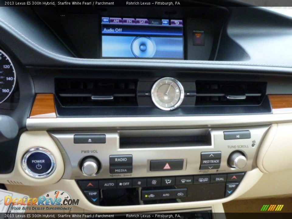 2013 Lexus ES 300h Hybrid Starfire White Pearl / Parchment Photo #18
