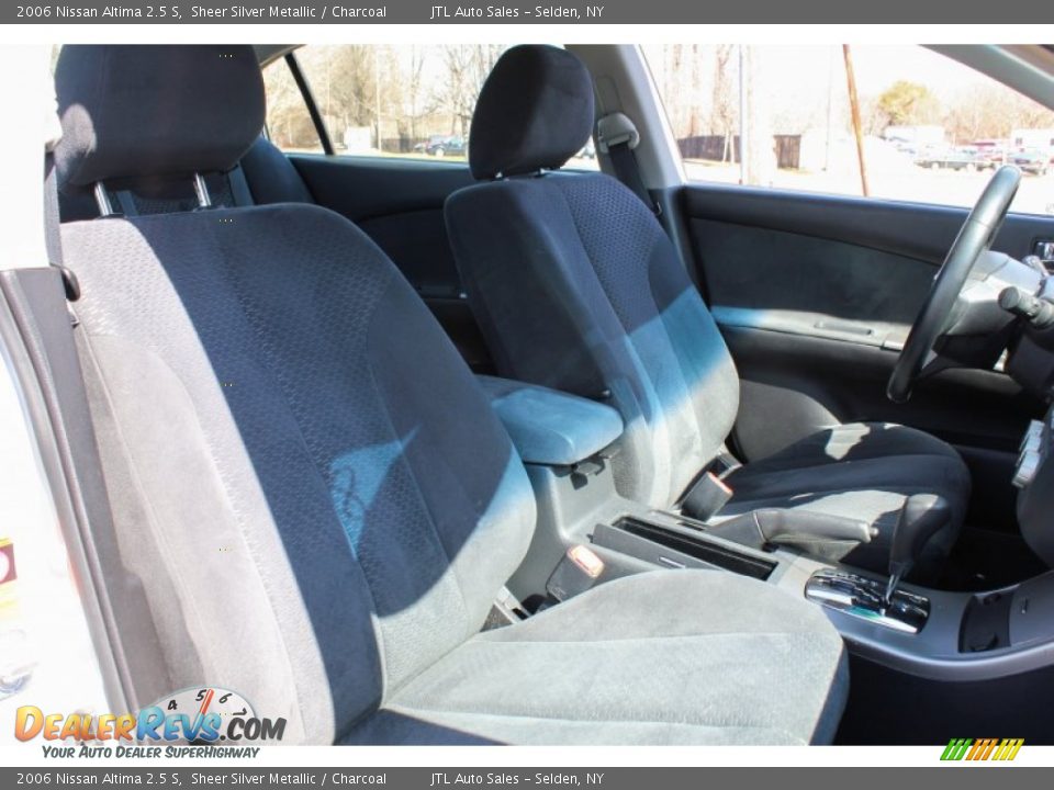 2006 Nissan Altima 2.5 S Sheer Silver Metallic / Charcoal Photo #10