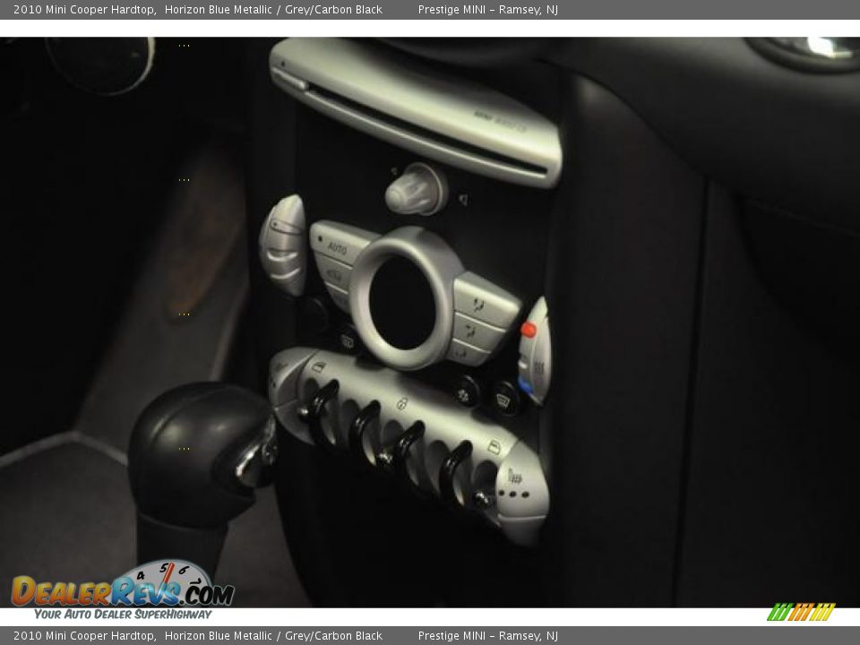 2010 Mini Cooper Hardtop Horizon Blue Metallic / Grey/Carbon Black Photo #12