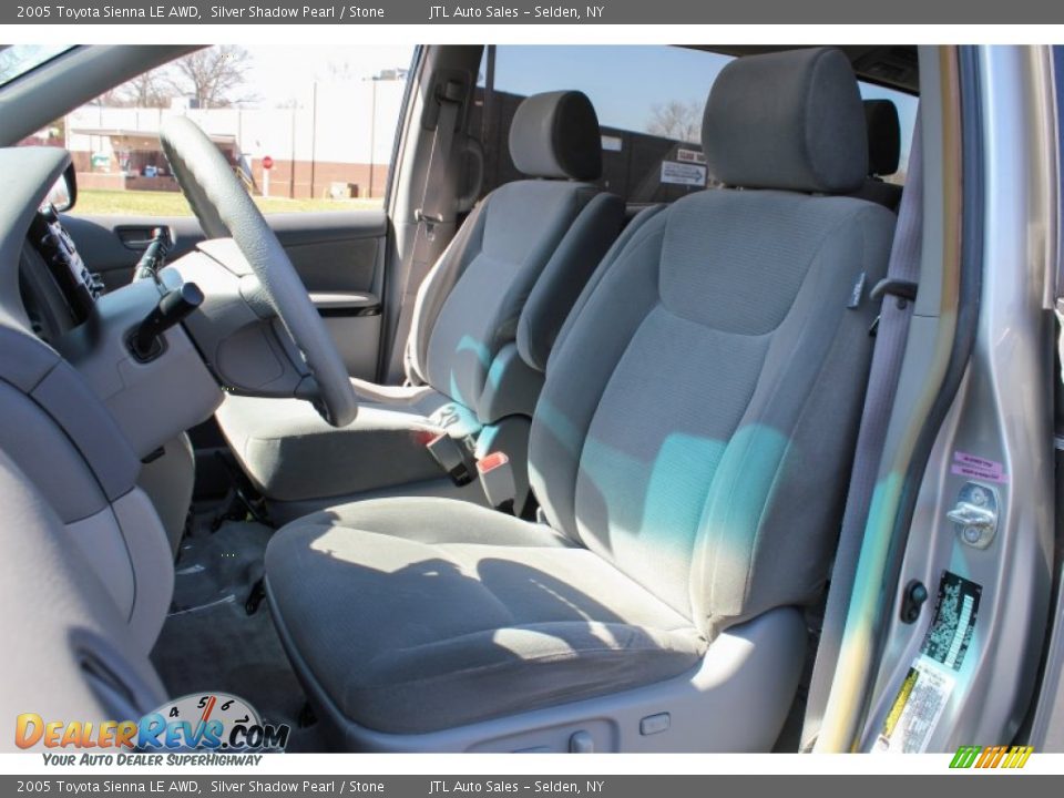 2005 Toyota Sienna LE AWD Silver Shadow Pearl / Stone Photo #12