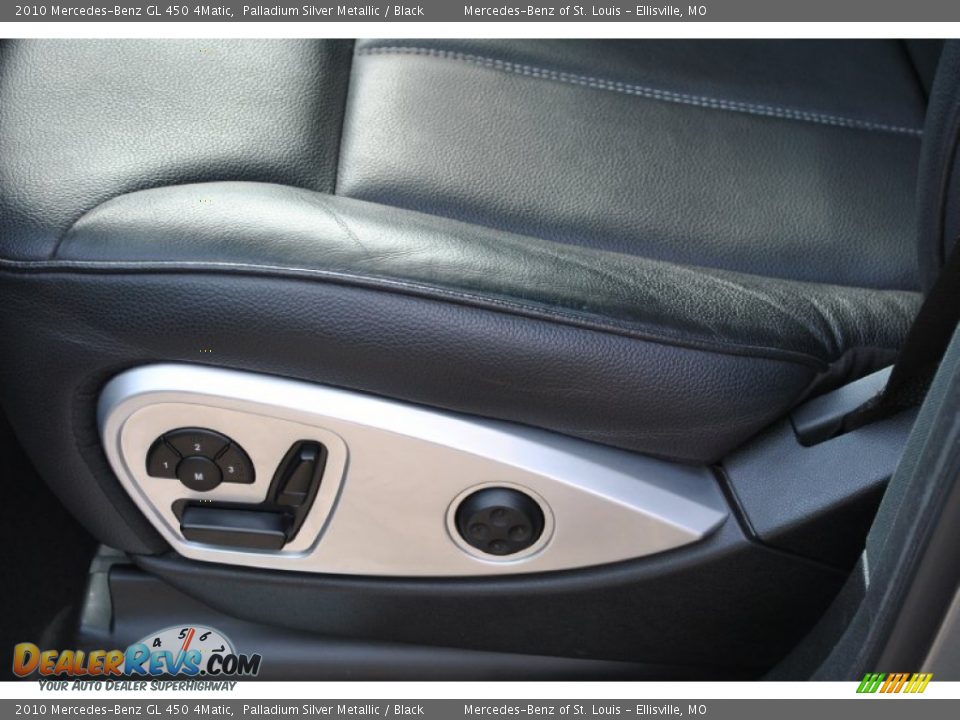 2010 Mercedes-Benz GL 450 4Matic Palladium Silver Metallic / Black Photo #18